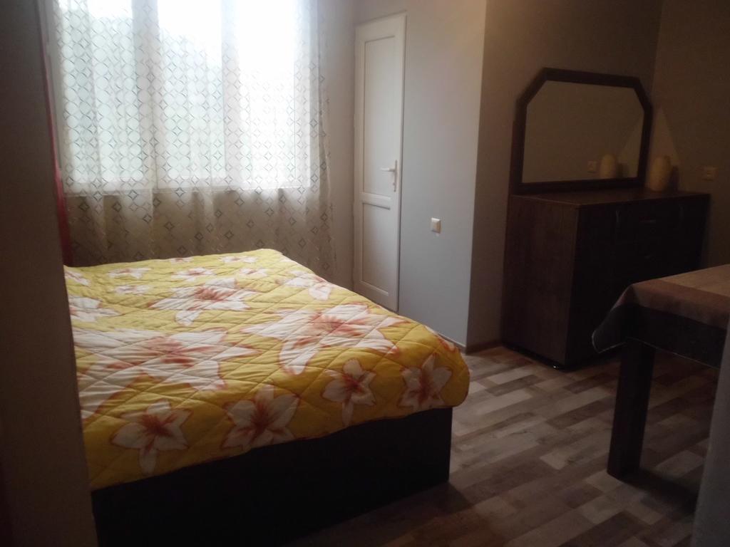 Gulnazi Andria Apartment Sarpi Ngoại thất bức ảnh