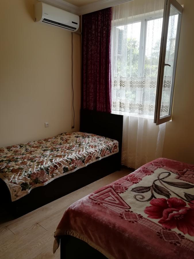 Gulnazi Andria Apartment Sarpi Ngoại thất bức ảnh